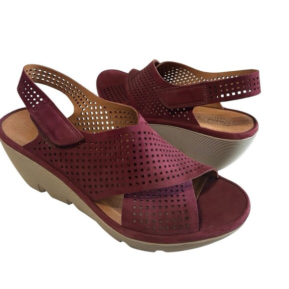 Clarks Clarene Award Womens 9.5M Plum Purple Nubuck Leather Wedge Sandal - Picture 4 of 16